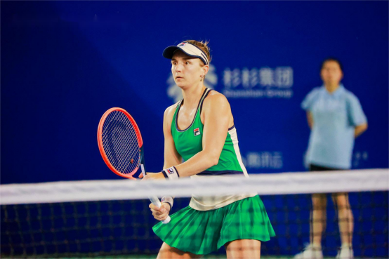 他更是不可 他更是不可