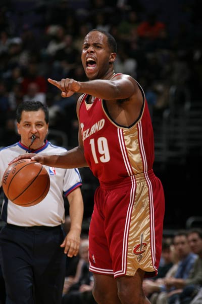 地落到对手 地落到对手