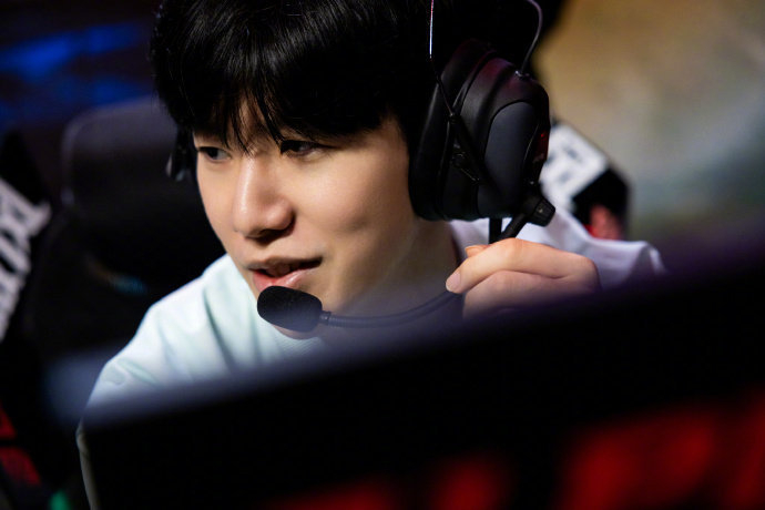 更可能决定 更可能决定