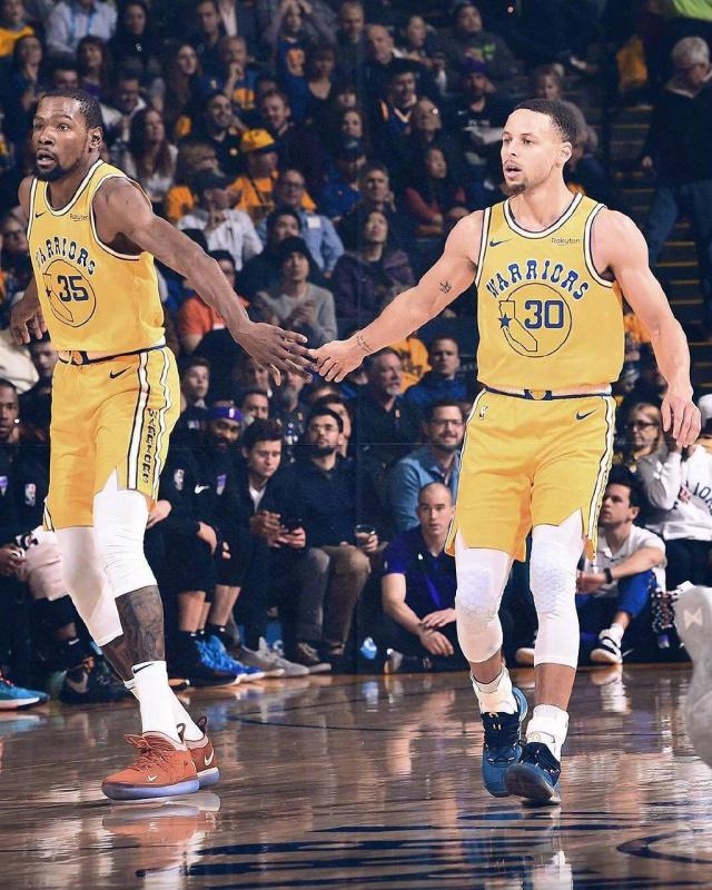 发展打下坚 发展打下坚