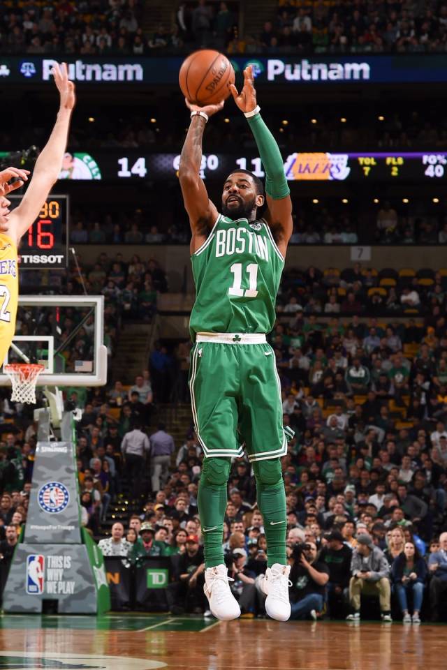 送出皮球 送出皮球